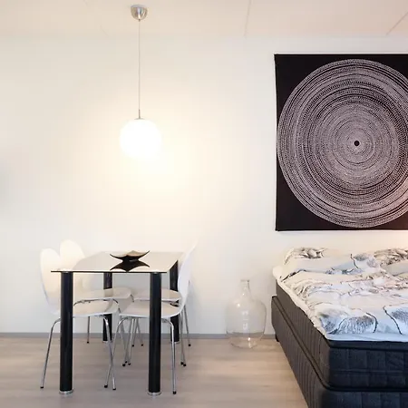 Stylish In Pasila Appartement